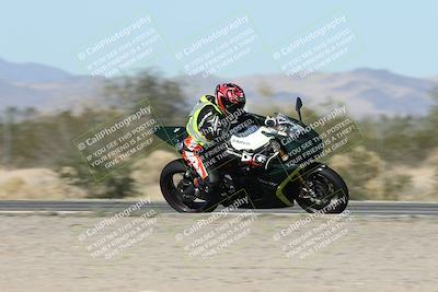 media/Dec-01-2025-Moto Forza (Mon) [[2daa91e15f]]/3-Beginner Group/Session 2 (Turn 7 Inside Pans)/